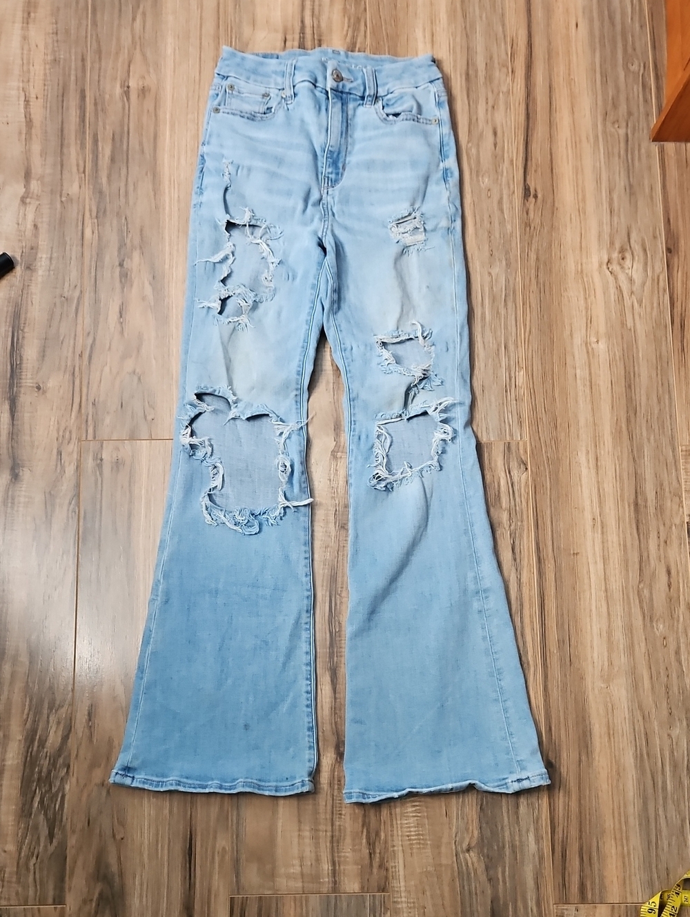 American Eagle Outfitters Women's Curvy Super High Rise Flare Jeans O Regular